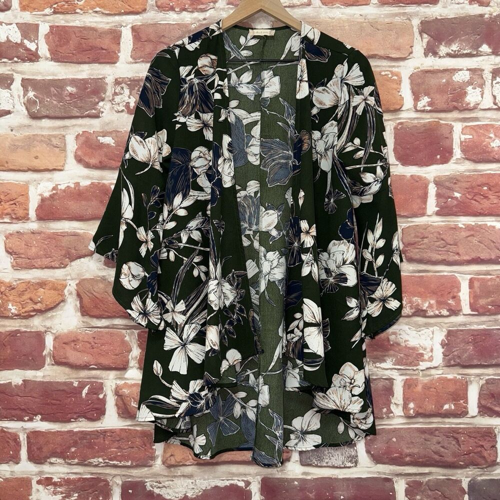 Altard State Shrug Top Women's Small Green Multicolor Floral Cardigan Topper